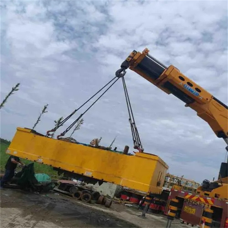 临邑随车吊吊集装箱怎么吊